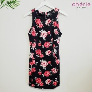 Forever 21 | Black & Red Floral Bodycon Dress - M